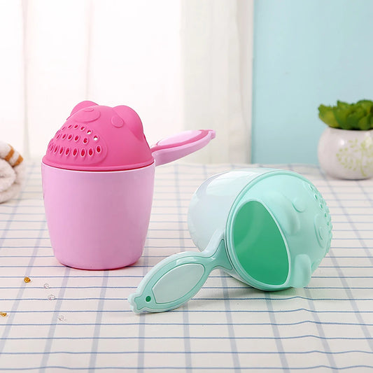 Baby Spoelbeker voor Shampoo & Badderen